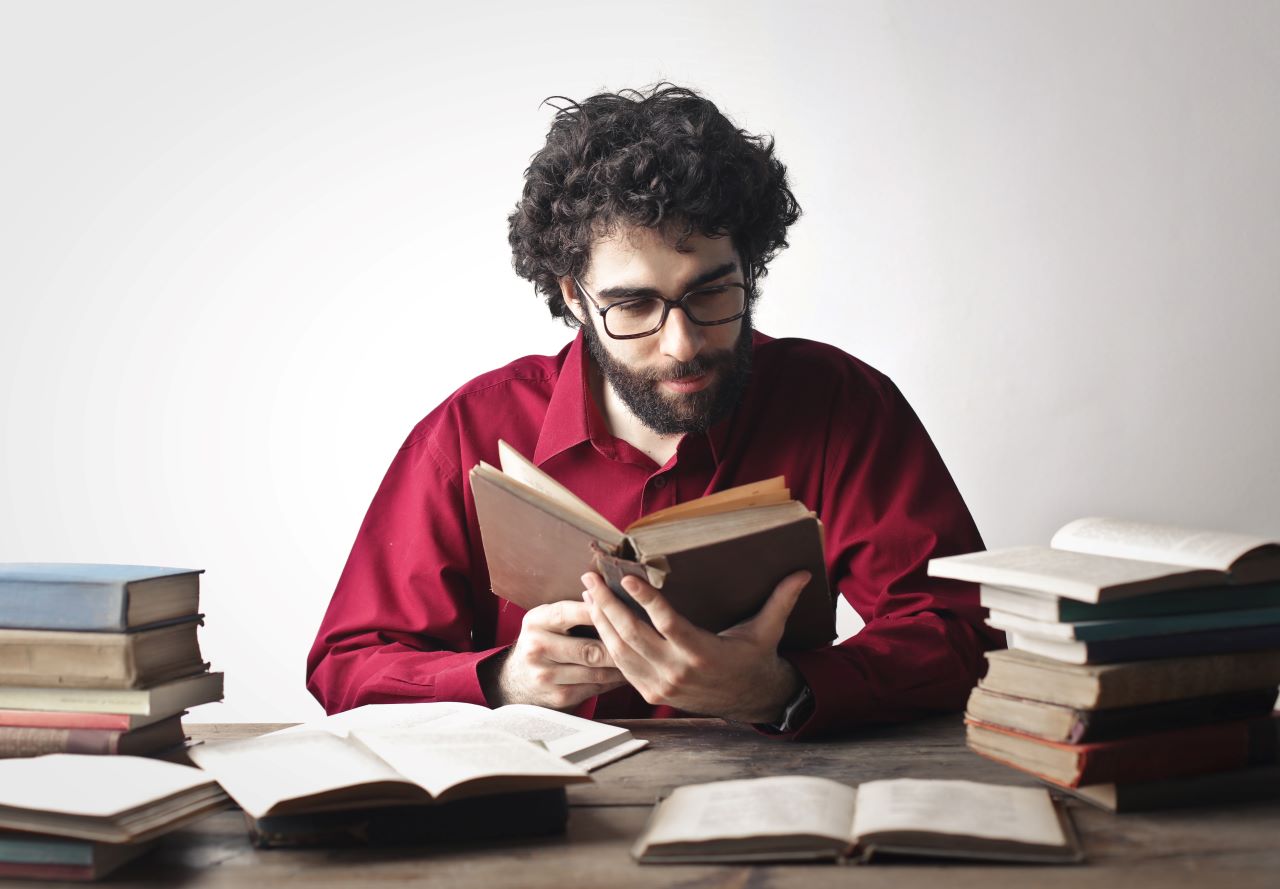 Cómo estudiar para aprobar Historia de España en la PAU