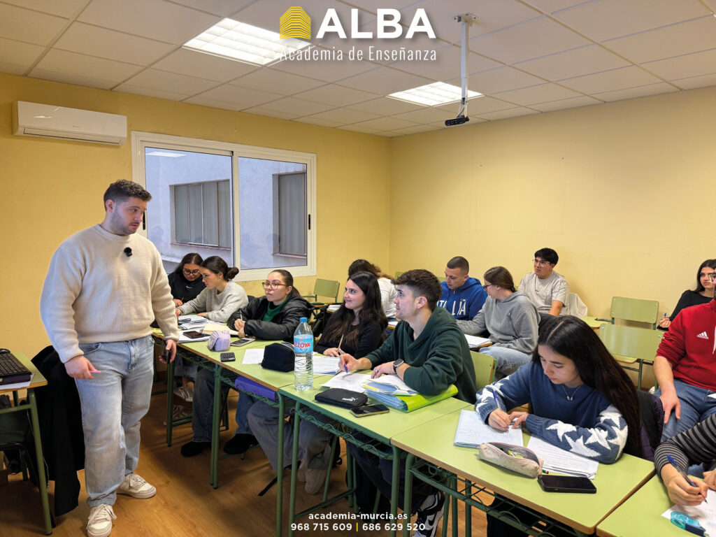 Instalaciones de Academia Alba en Murcia